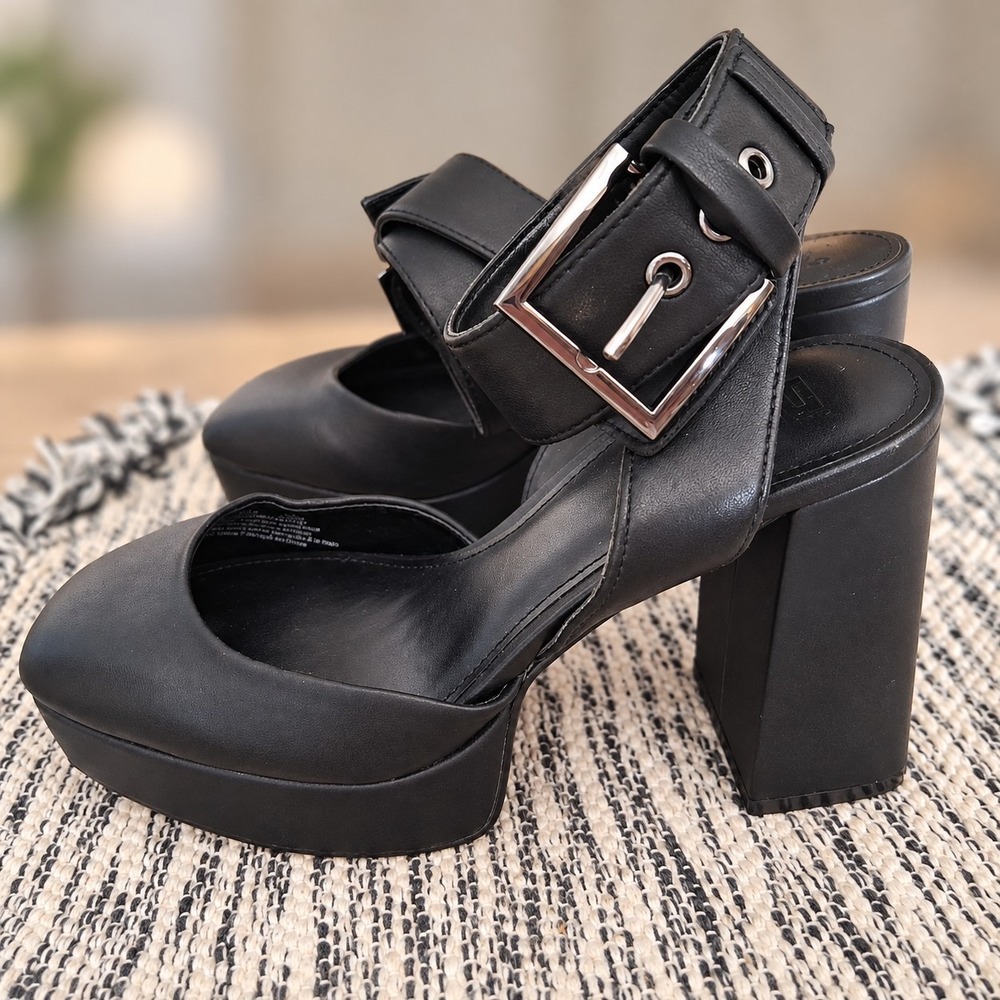DKNY Briella Black Platform Heels Womens 8M Chunky Block Ankle Strap Goth Y2K